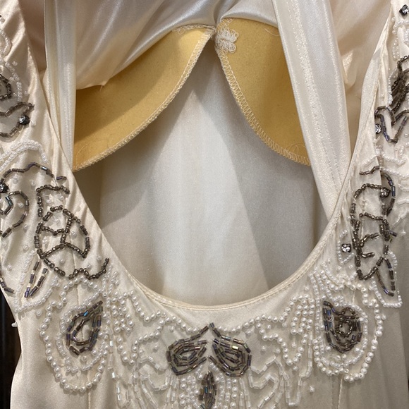 Sue Wong Silk Beaded Wedding Dress - Picture 15 of 16